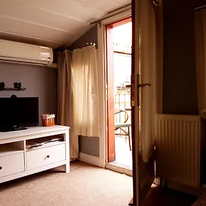 Otel Zenka